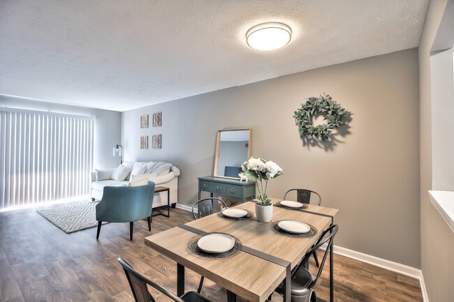 Photo - The Pops Apartments