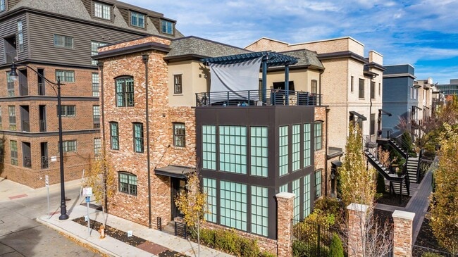 Photo - 100 Normandy Ave Condo Unit TH79