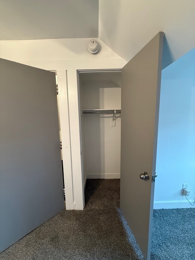 Photo - 1117 N B St Unit 1117 N B Street #2