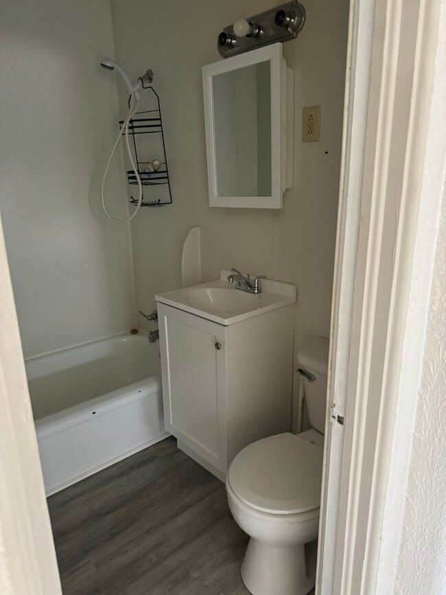 Photo - 2409 Myers Ave Unit C