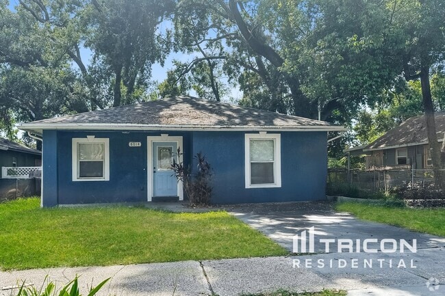 Building Photo - 8014 N 14th St Rental