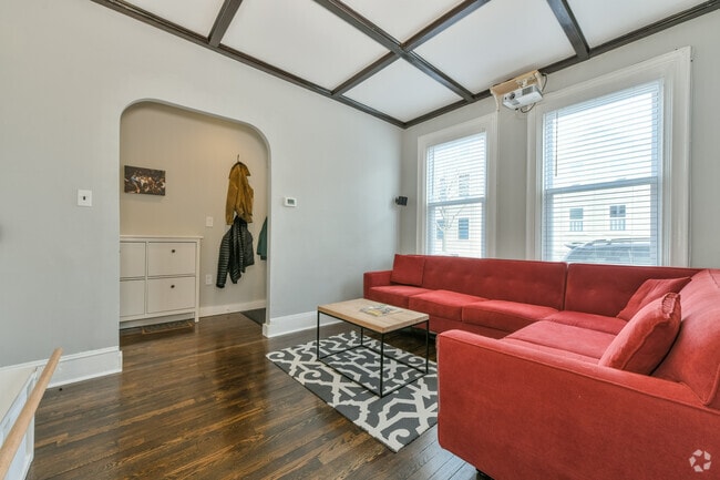 Building Photo - 130 Spring St Rental