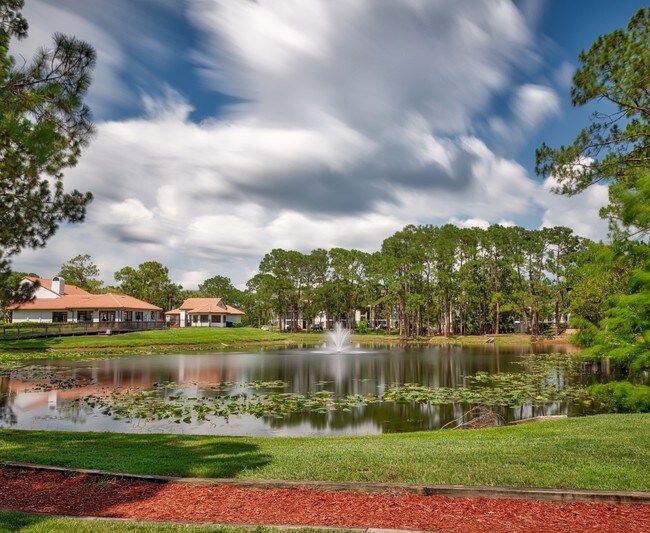Sun Lake Apartments For Rent in Lake Mary, FL