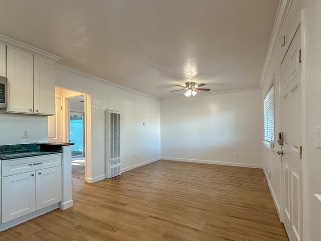 Photo - 15441 Marty Dr Unidad 41