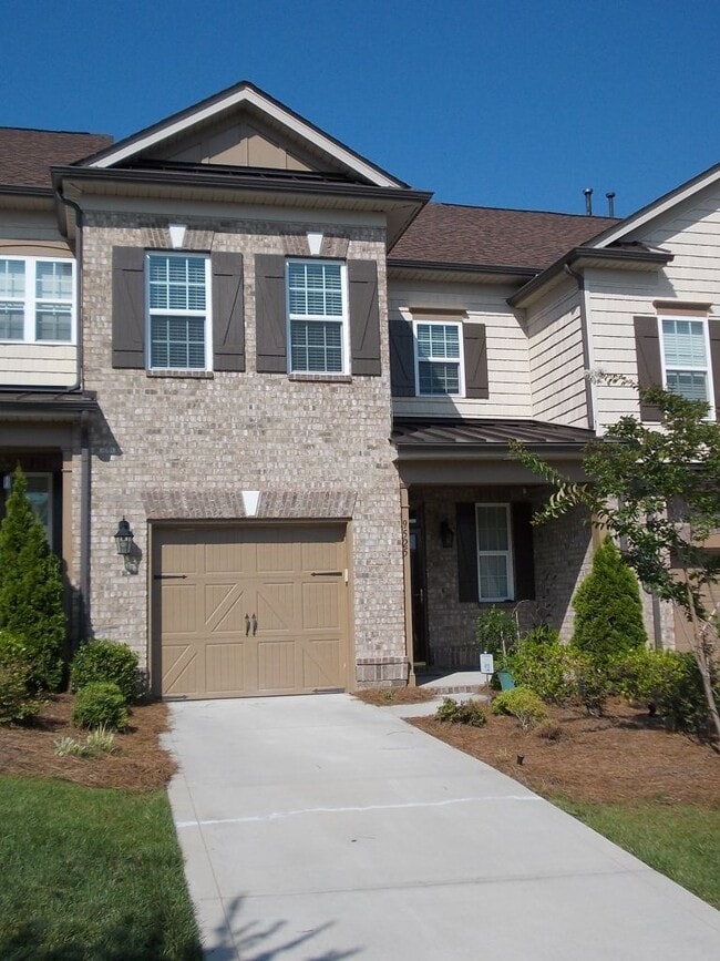 Building Photo - COMING SOON!!! Beautiful 2 Story, 2 Bedroom Townhome in Christenbury