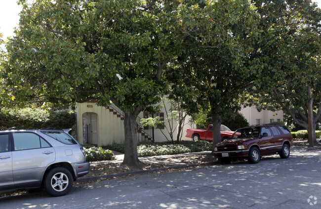 Photo - Andalusia at Chestnut