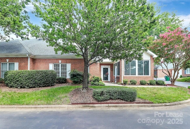 Building Photo - 11357 Olde Turnbury Ct Rental