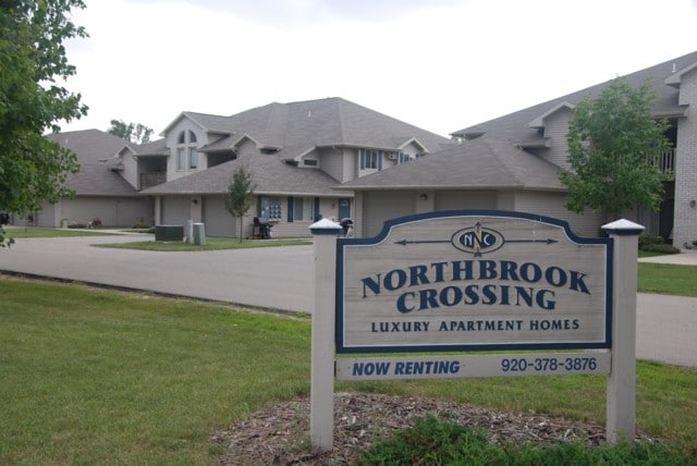 Northbrook Crossing - Northbrook Crossing