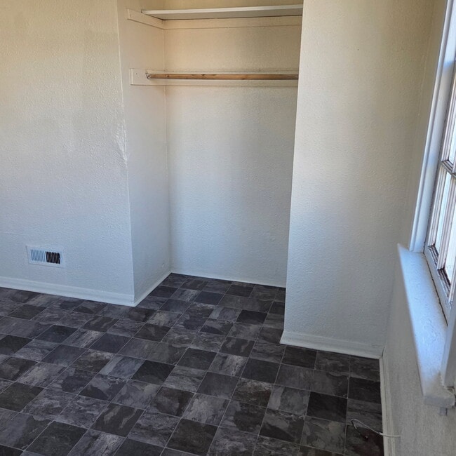 Photo - 531 NW 15th Dr