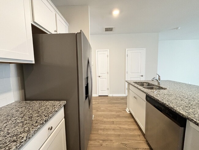 Photo - Beautifully Maintained Three Bedroom Townh...