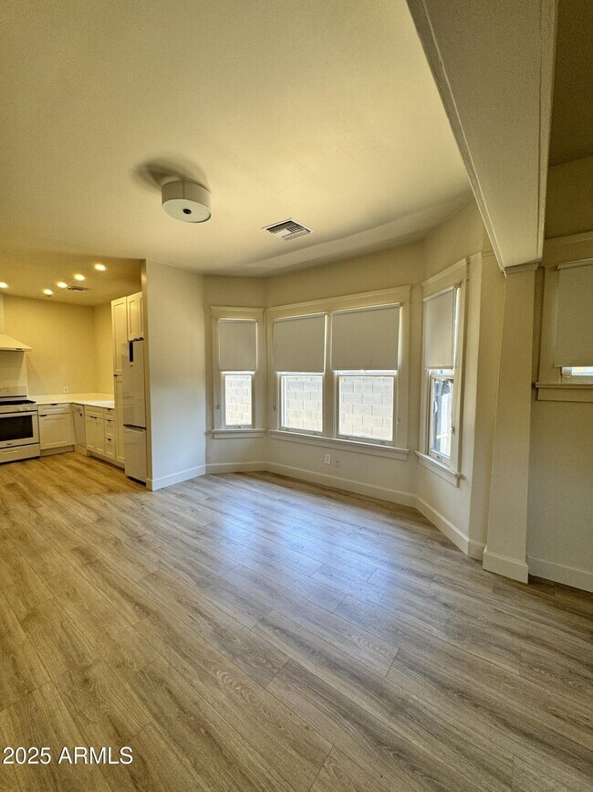 Photo - 1510 W Monroe St