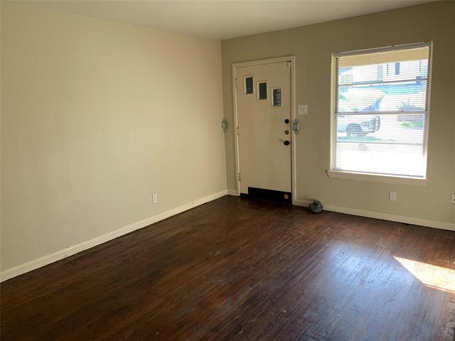 Photo - 930 Harlandale Ave