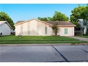 Building Photo - 1752 Rusdell Dr Rental