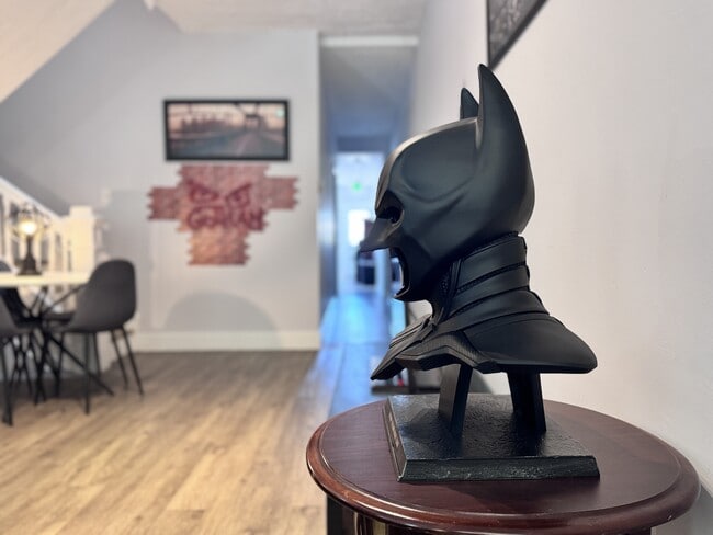 Building Photo - 2720 Maryland Ave