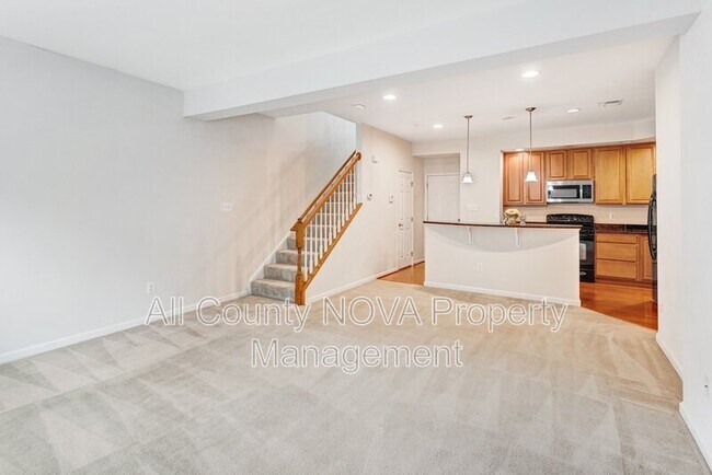 Photo - 15072 Leicestershire St