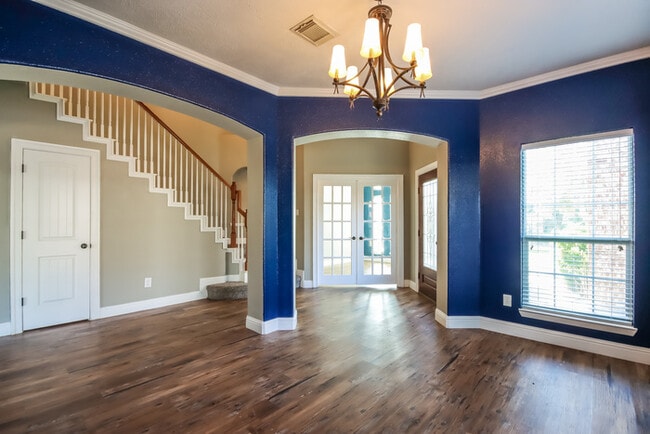 Photo - 3119 Hummingbird Ln