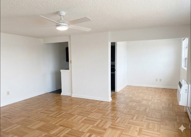 Photo - 1030 E Lancaster Ave Unit 326