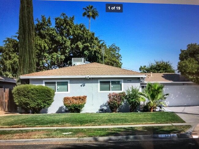 Photo - 1330 N Winery Ave House