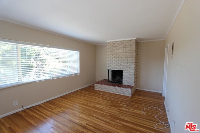 Photo - 380 Pershing Dr