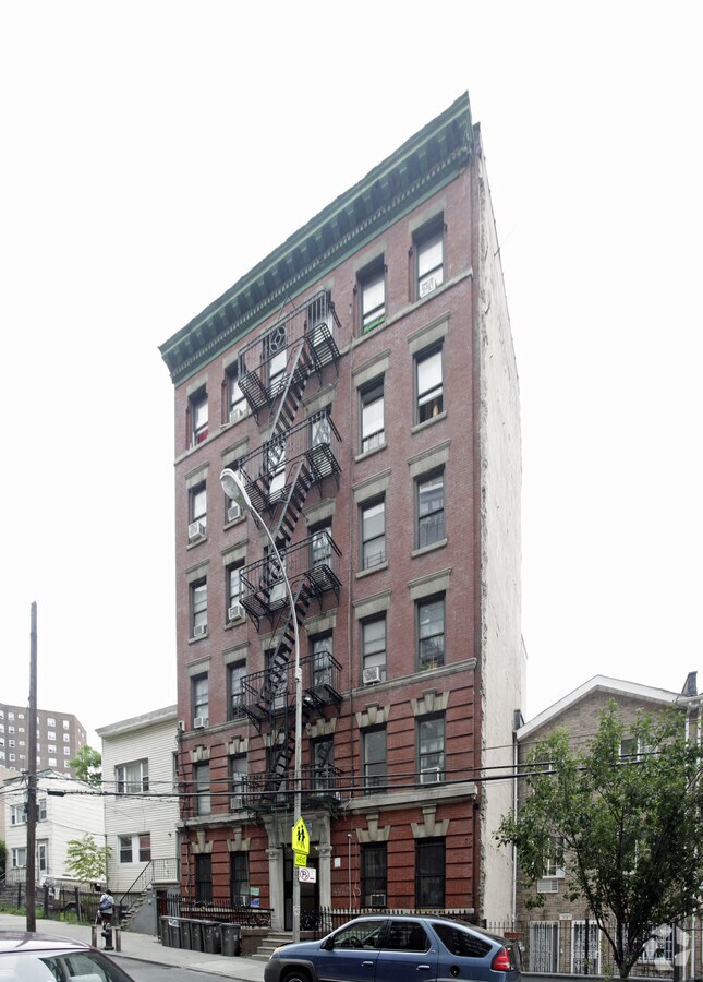 Photo - 377 E 153rd St Apartments