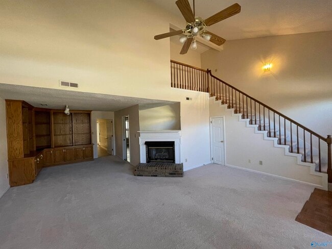 Photo - 234 W Lake Cir