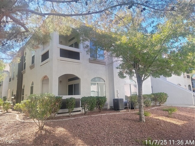 Building Photo - 700 Carnegie St Unit 3221