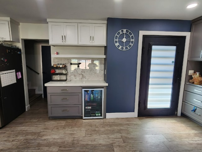 Photo - 3207 E Juniper Ave