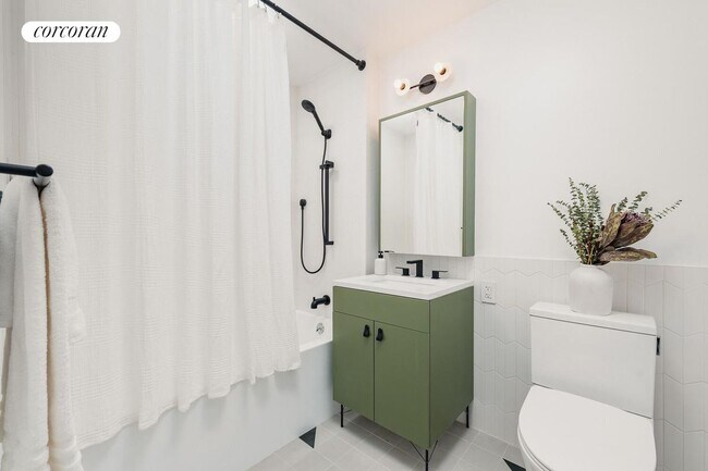 Photo - 21 Garden St