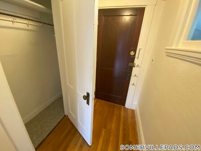 Photo - 44 Central St Unidad 6