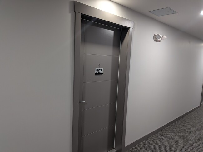 Photo - 33886 Pine St