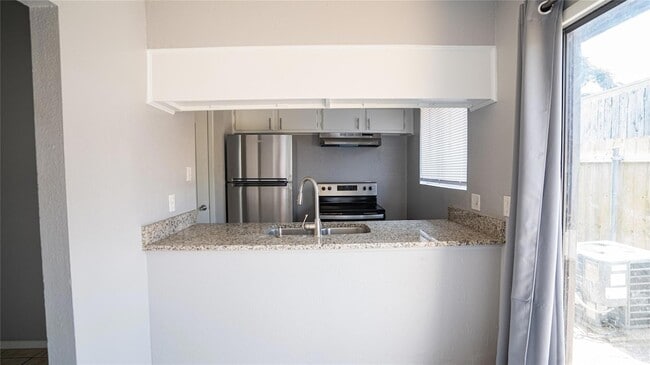 Photo - 3003 Parker Ln Unit D