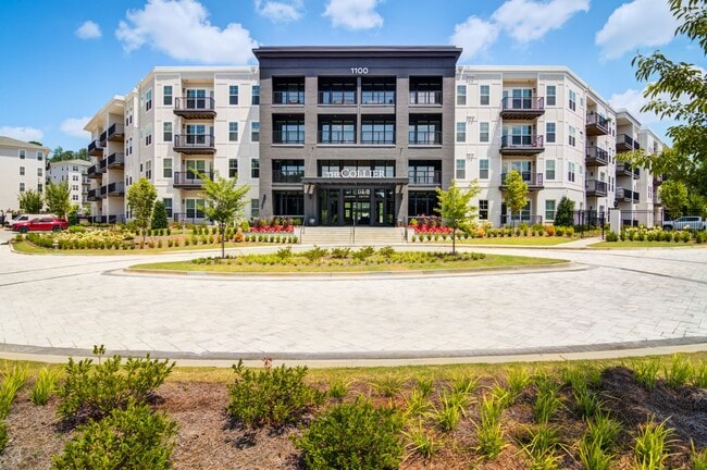 Building Photo - The Collier Sugar Hill Rental
