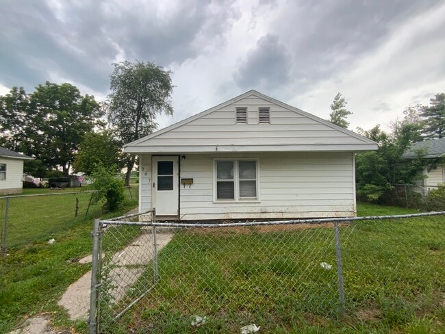 Photo - 707 Lawndale Ave Casa