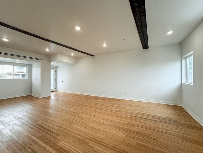 Photo - Tremont Three Unit #2