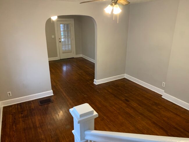 Photo - 813 N Bancroft St