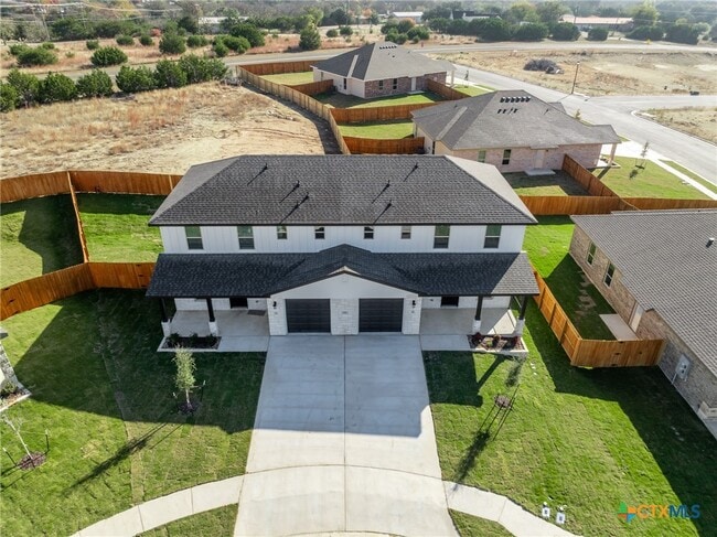 Building Photo - 106 Logan Ct