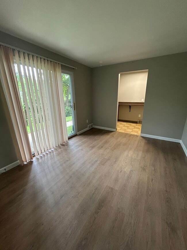 Photo - 114 McLaughlin Rd Apartamento Unidad B