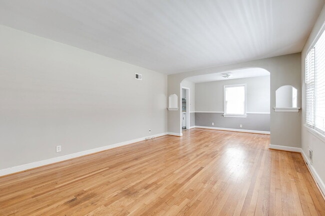 Photo - 6632 Three Chopt Rd