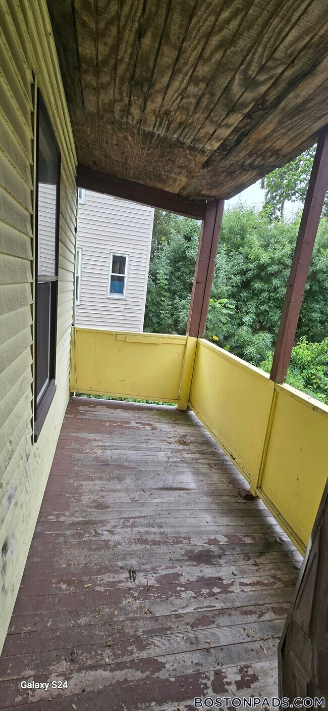 Photo - 125 Capen St Unit 2