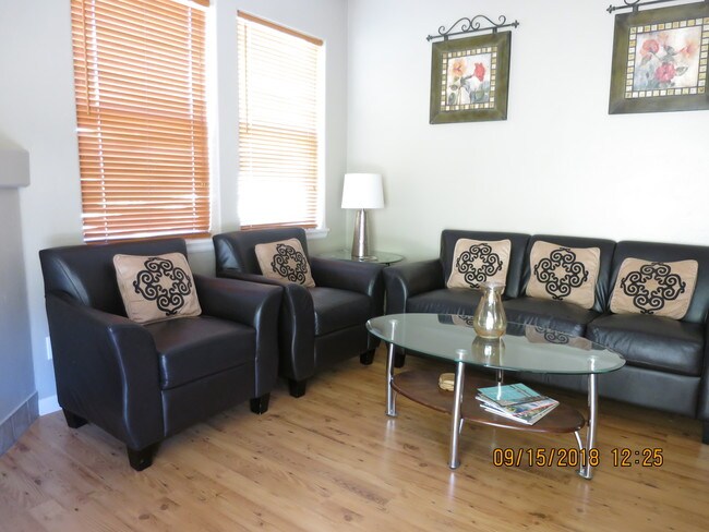 Living Room - 2701 Midland Ave Unit 813