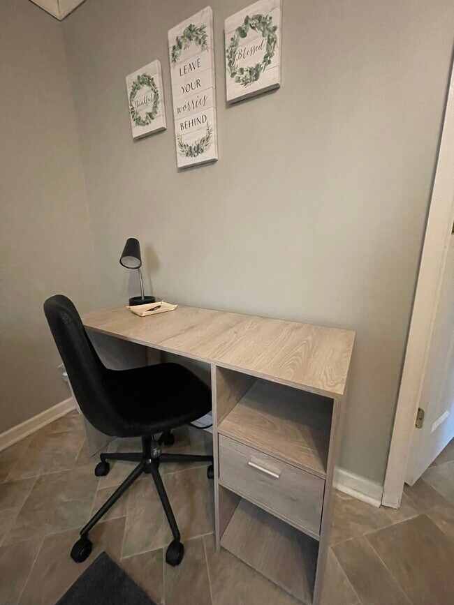 Photo - 220 Pearson Dr Unidad Peaceful and Private