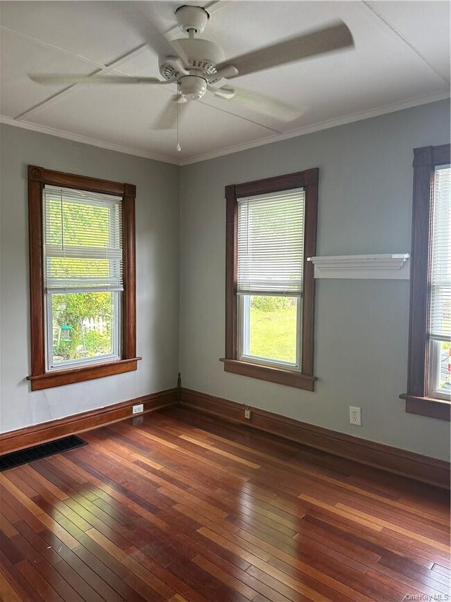 Photo - 20 Van Buren St