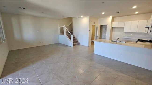 Building Photo - 3415 Costa Caparica Ln Rental