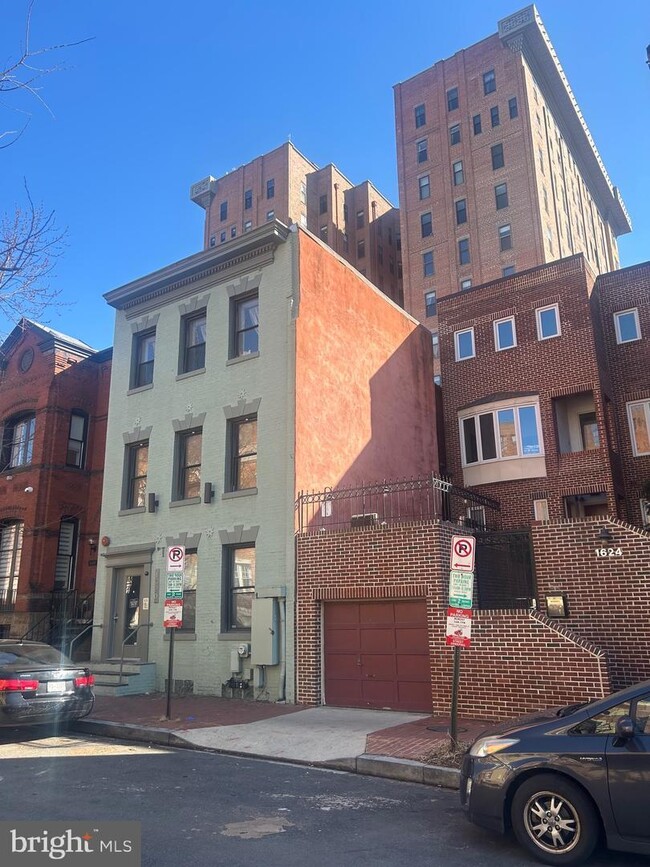 Building Photo - 1620 Corcoran St NW