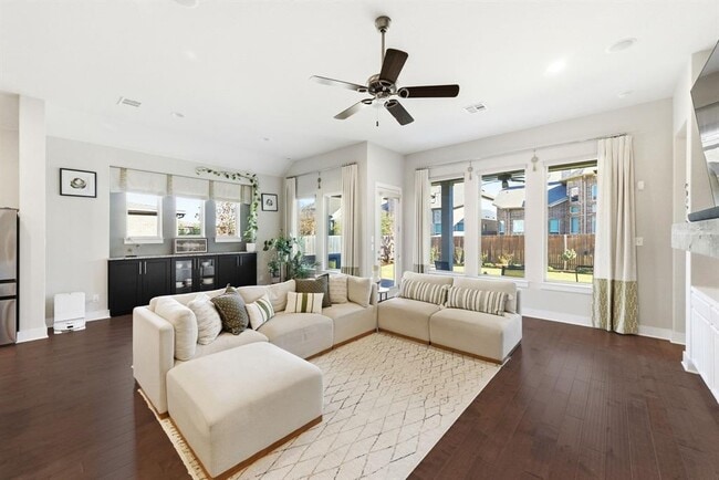 Photo - 108 Leon Loop