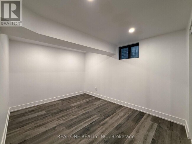 Photo - 3421 Ellengale Dr