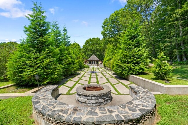 Photo - Private Architectural Estate Minutes from ...