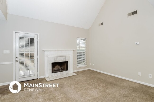Photo - 3254 Landgraf Close