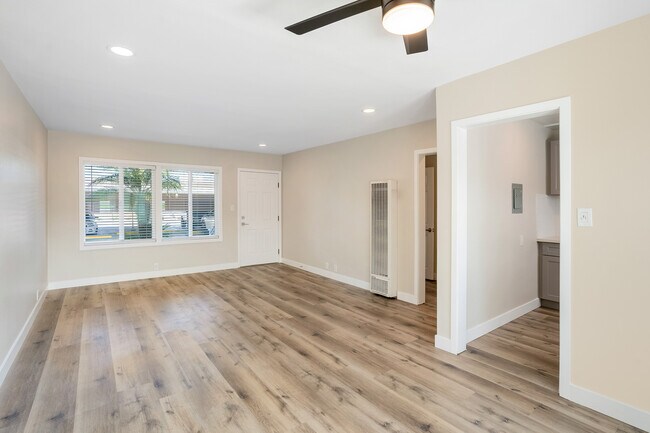 Huntington Manor Homes