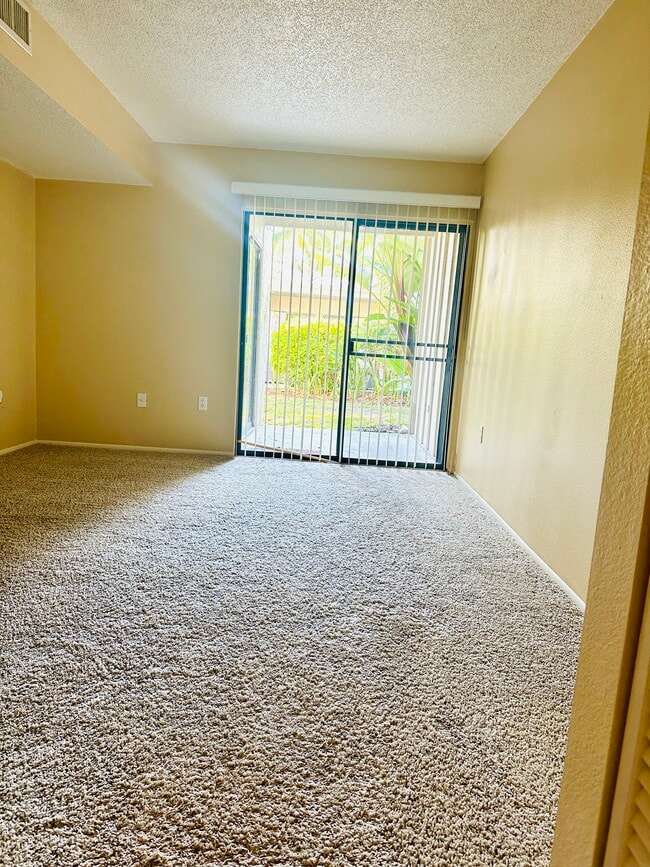 Photo - 2208 Bahia Vista St Unit F1